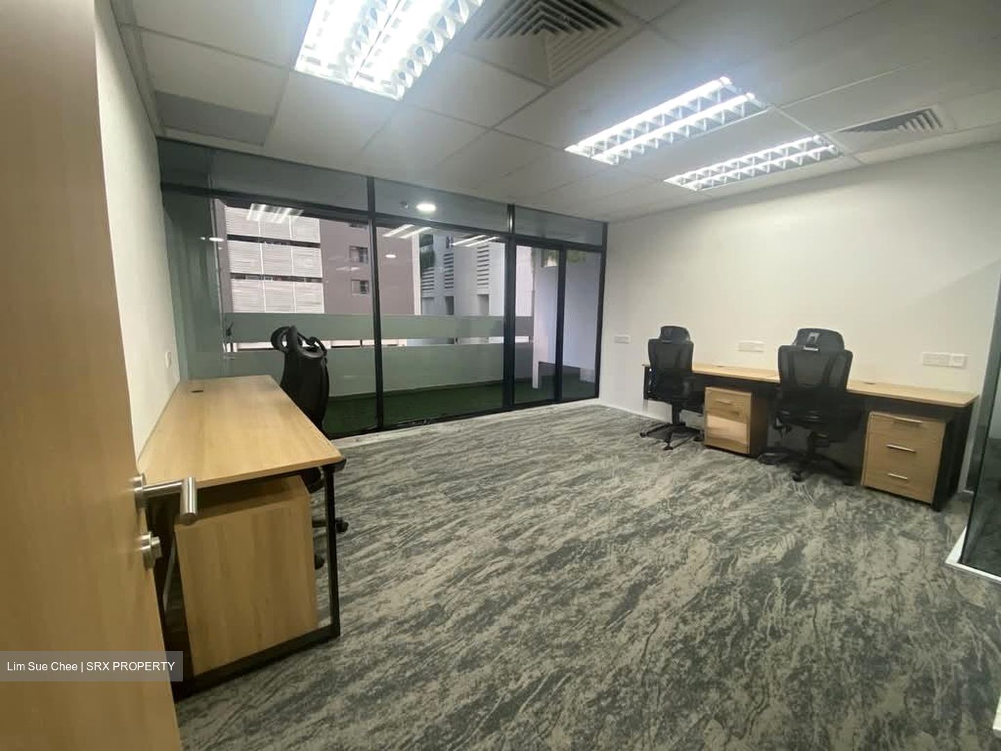 Orchard Towers (D9), Office #588072011